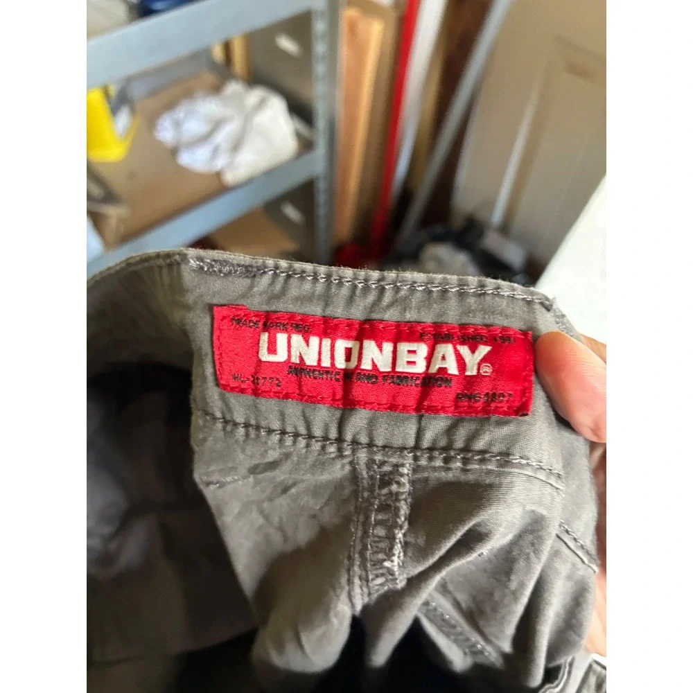Unionbay Mens Gray Cargo Shorts Size 36 Cotton Blend YB51003 Casual Outdoor